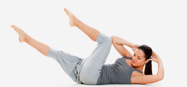 5 exercices de torsion efficace pour votre abs Photo