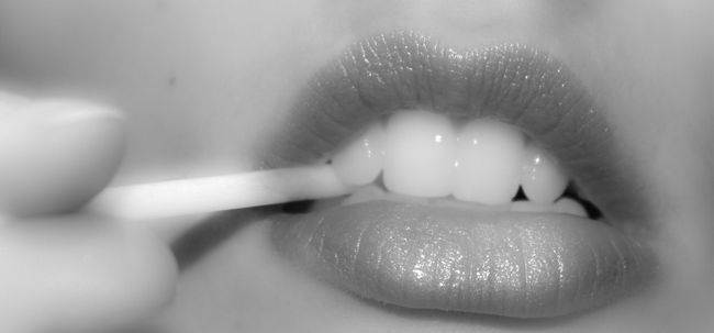 5 conseils simples pour obtenir des lèvres pulpeuses Photo
