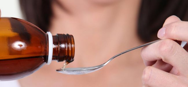 5 façons simples d'utiliser l'huile de ricin pour le nettoyage de l'estomac Photo