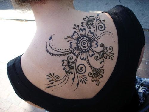 conception de tatouage au henné Mehan