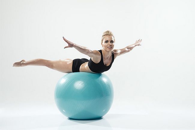 Spinal Équilibre Exercice Utilisation ballon suisse Excercise