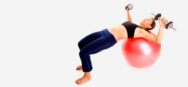 6 merveilleux avantages de la stabilité appuyez sur la poitrine exercice pour renforcer le haut du corps Photo