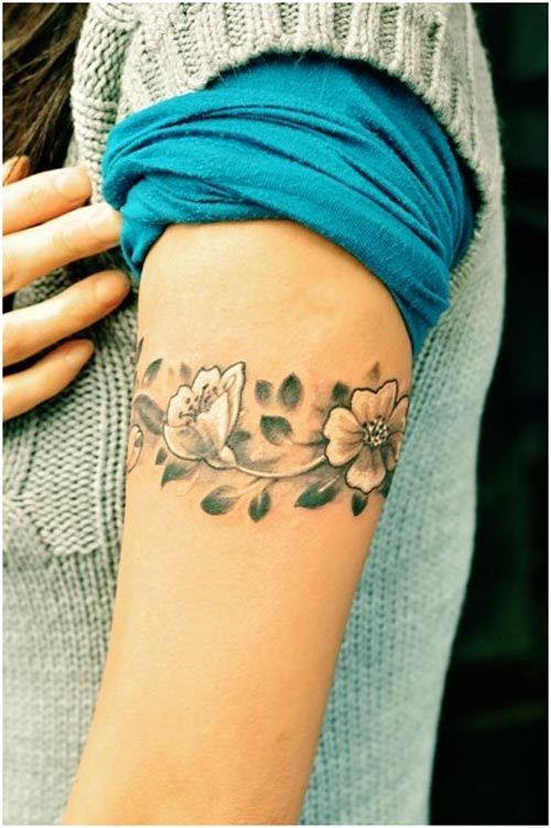 fleurs dessins de tatouage brassard