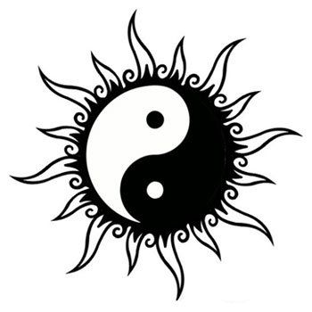 soleil yin-yang tatouage