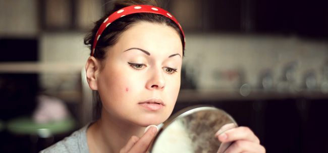 Est l'huile de sésame bon pour l'acné? Photo