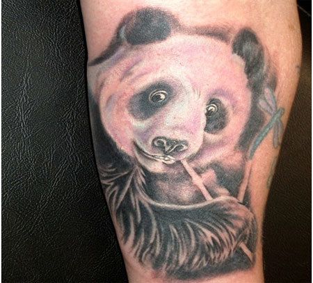 Panda avec le bambou tatouage