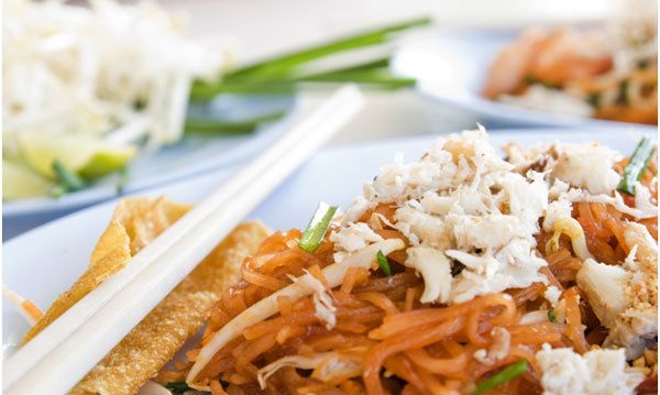 De style asiatique Tofu et concombre Noodles