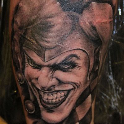 Joker mal par Jester Hat Tattoo