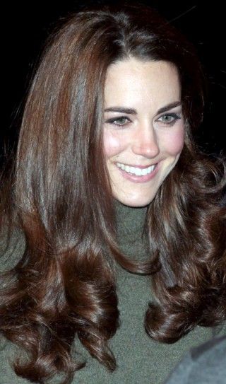 Classy long Layered la coiffure de Kate Middleton