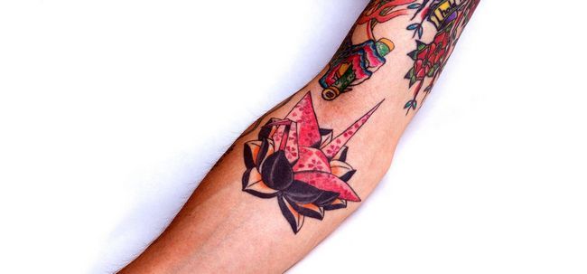 Top 10 des dessins de fleurs de lotus de tatouage Photo