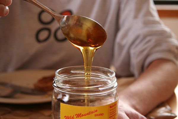 miel pour taches de la peau