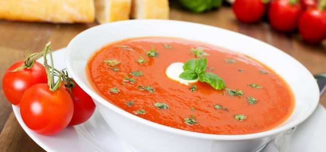5 recettes efficaces de soupe aux légumes pour la perte de poids Photo