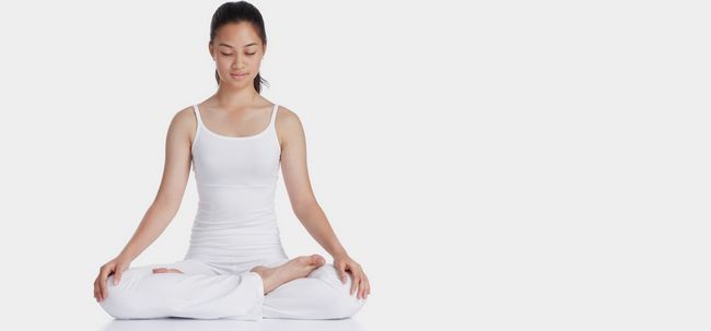6 Postures de yoga pour lutter contre les problèmes de peau Photo