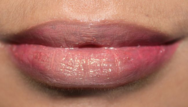 7 étapes faciles pour obtenir des lèvres plus pulpeuses (3)