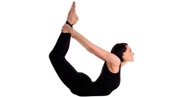 Dhanurasana pour l'exercice de yoga