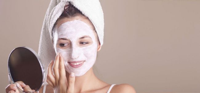 10 avantages étonnants du visage sur votre peau Photo