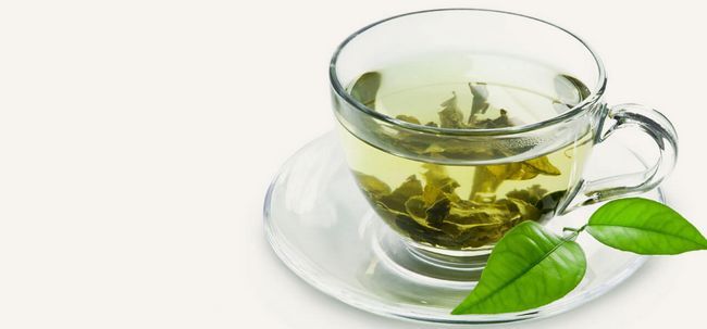 10 façons simples dans lequel le thé vert peut aider à réduire l'acné Photo