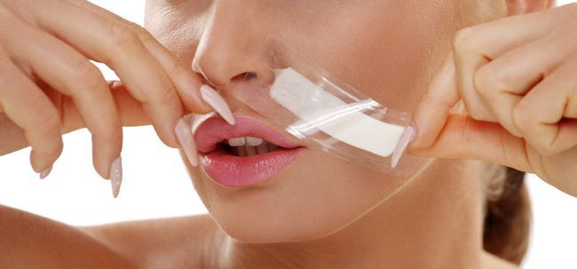11 façons simples pour enlever les poils de la lèvre supérieure naturellement Photo