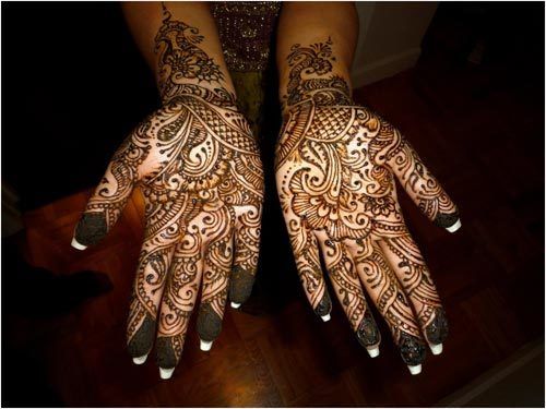 dessins au henné pour main pleine