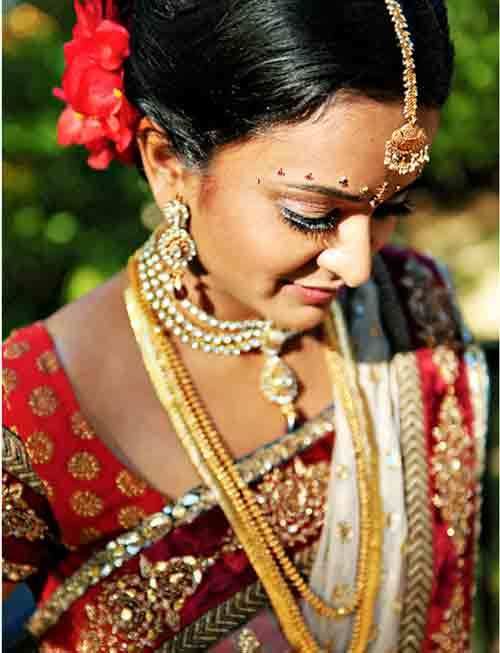 indiennes regards de maquillage de mariée