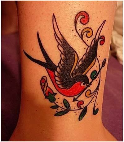 oiseau cheville tatouage