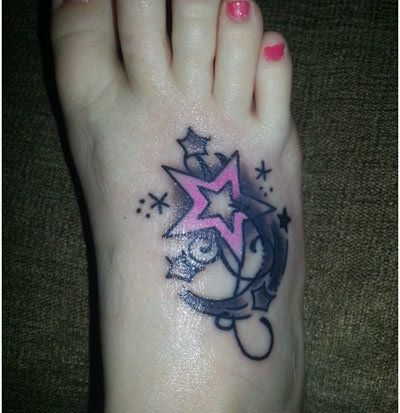 pied tatouages ​​étoiles