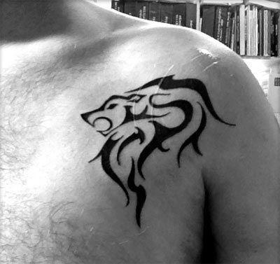 tête de lion tatouage