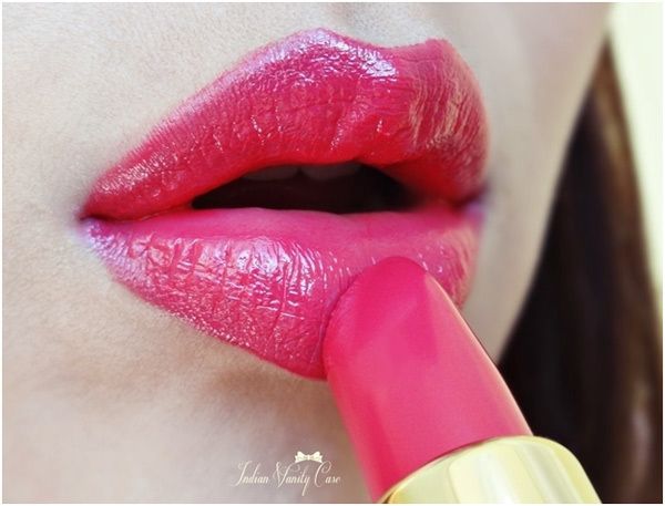 Deborah Milano échantillons de rouge à lèvres rouge