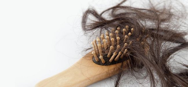 Est-ce que le plomb du cancer de la perte de cheveux? Photo