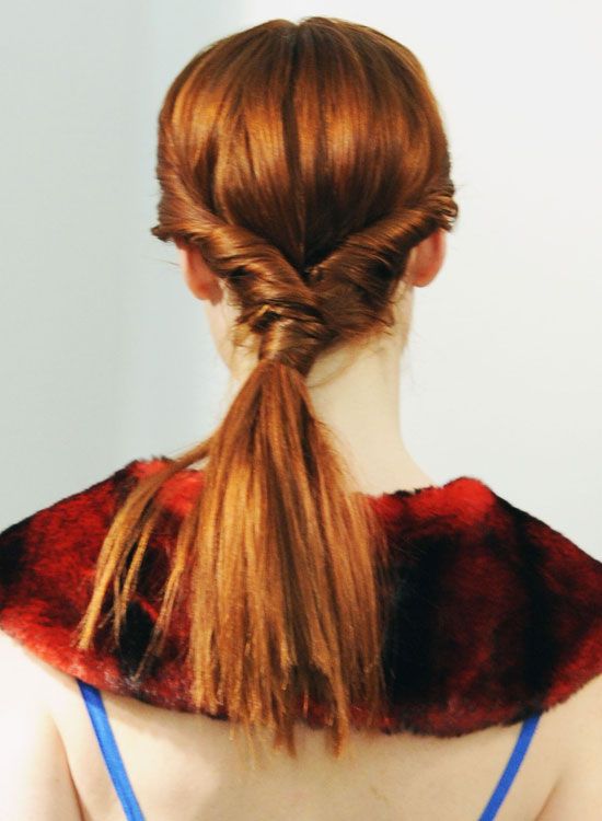 Gros-Low-Queue-en-Side-twists et-Cheveux-Wrap