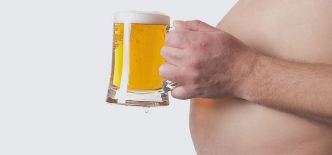 Comment perdre du poids en évitant la bière? Photo