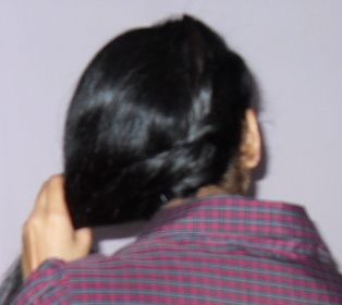 côté queue de cheval torsadée hairstyle6