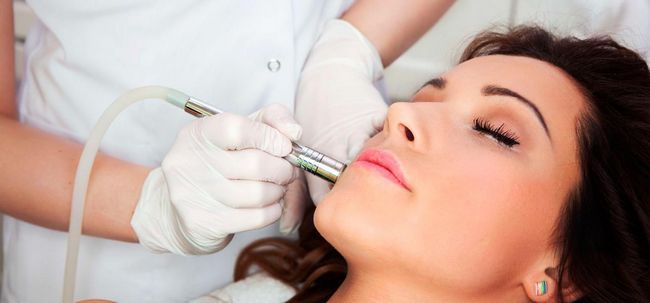 Top 10 cliniques / centres qui offrent des traitements au laser pour les cicatrices d'acné Photo