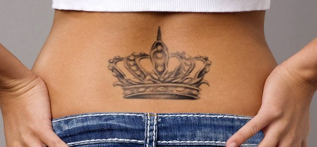Top 10 des conceptions de tatouage de la hanche Photo