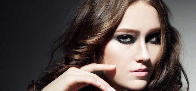 Top 10 smokey tutoriels de maquillage des yeux pour vous inspirer Photo