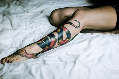 serpent corail tatouage