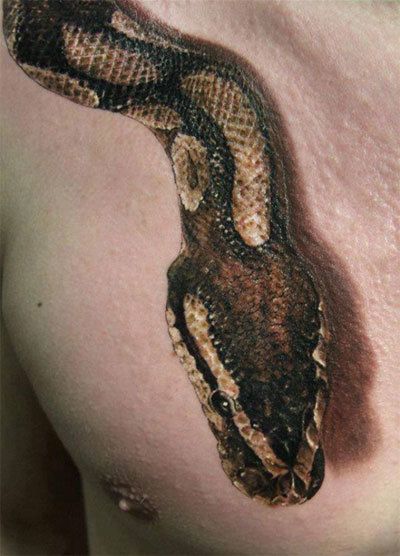 réaliste tatouage de serpent