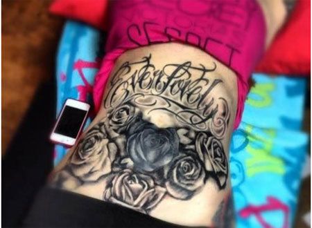 Gothic Rose Tattoo Estomac