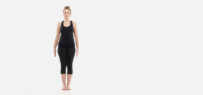 Top 5 des postures de yoga simples pour réduire la scoliose Photo